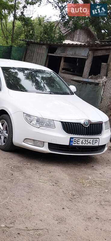 Лифтбек Skoda Superb 2009 в Одессе