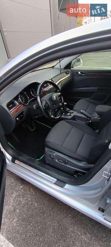 Ліфтбек Skoda Superb 2011 в Великій Олександрівці