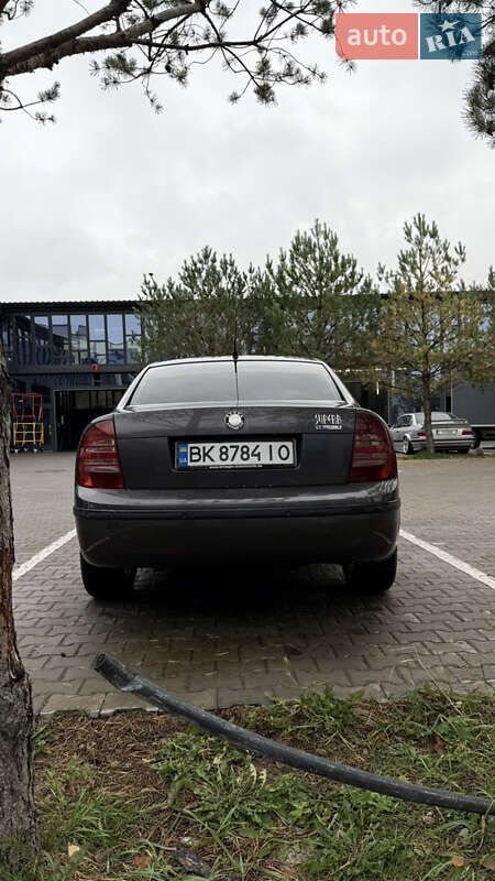 Лифтбек Skoda Superb 2002 в Ровно фото 7 Лифтбек Skoda Superb 2002 в Ровно