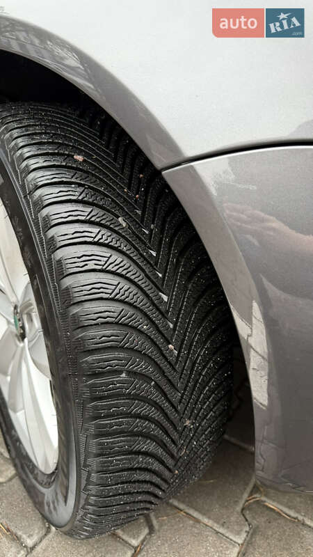 Лифтбек Skoda Superb 2002 в Ровно фото 16 Лифтбек Skoda Superb 2002 в Ровно