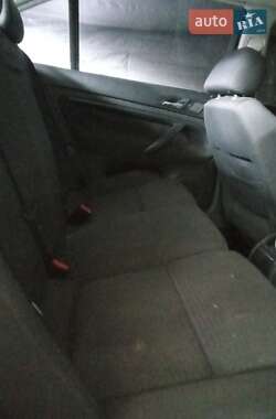 Лифтбек Skoda Superb 2003 в  фото 6 Лифтбек Skoda Superb 2003 в