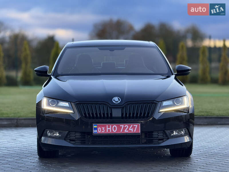 Ліфтбек Skoda Superb 2017 в Луцьку