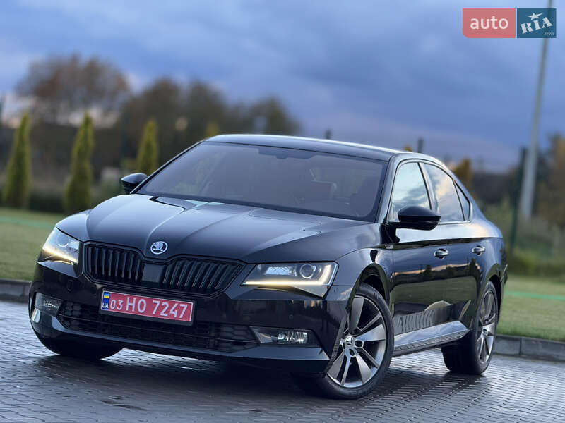 Ліфтбек Skoda Superb 2017 в Луцьку
