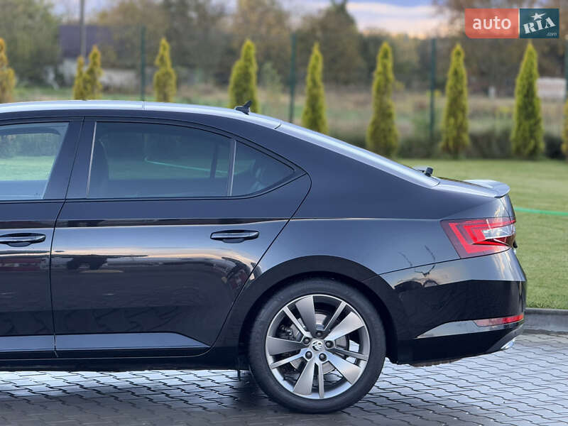 Ліфтбек Skoda Superb 2017 в Луцьку