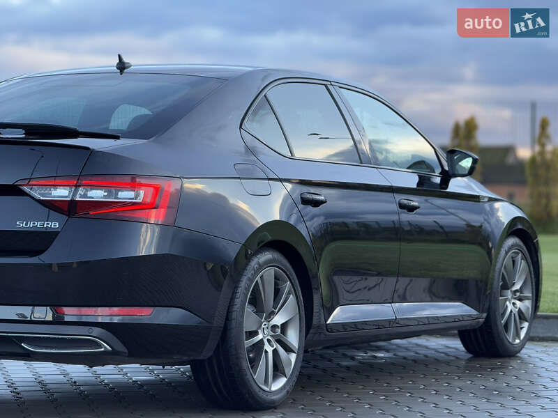 Ліфтбек Skoda Superb 2017 в Луцьку