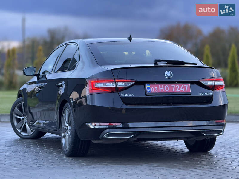 Ліфтбек Skoda Superb 2017 в Луцьку