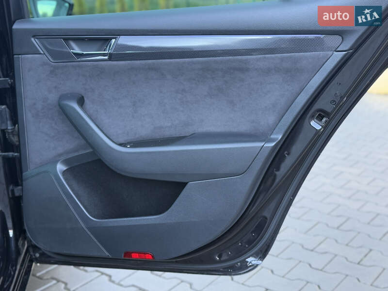 Ліфтбек Skoda Superb 2017 в Луцьку