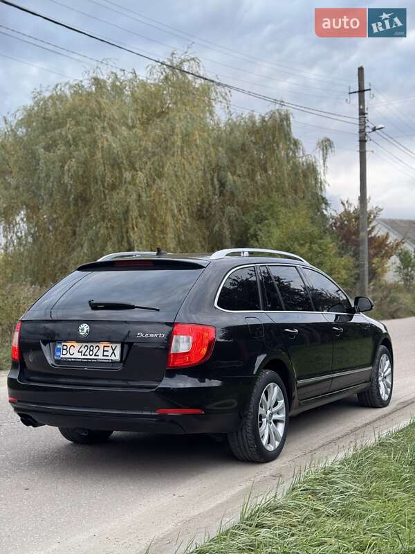 Универсал Skoda Superb 2011 в Львове фото 2 Универсал Skoda Superb 2011 в Львове