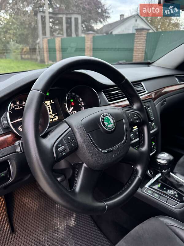 Универсал Skoda Superb 2011 в Львове фото 6 Универсал Skoda Superb 2011 в Львове