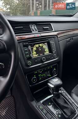 Универсал Skoda Superb 2011 в 