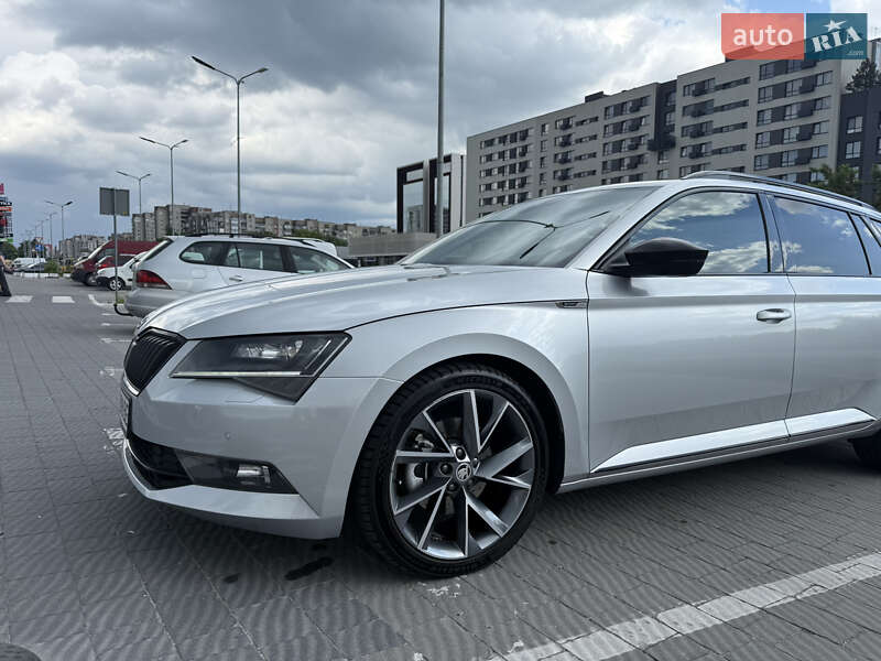 Универсал Skoda Superb 2018 в Львове