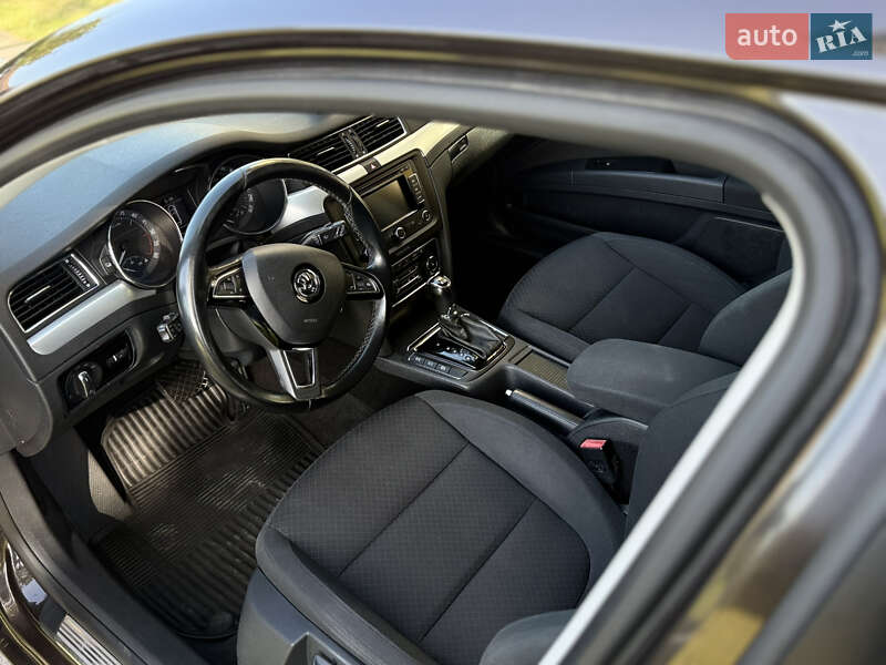 Универсал Skoda Superb 2014 в Кременце фото 48 Универсал Skoda Superb 2014 в Кременце