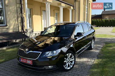Універсал Skoda Superb 2014 в  фото 76 Універсал Skoda Superb 2014 в