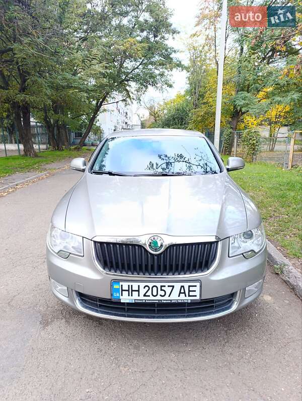 Skoda Superb 2012