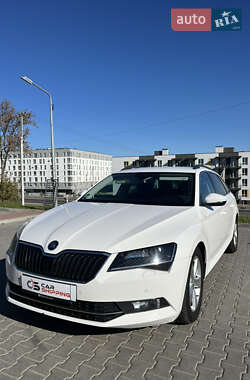 Универсал Skoda Superb 2019 в 