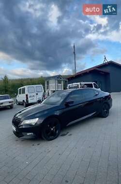 Ліфтбек Skoda Superb 2015 в  фото 9 Ліфтбек Skoda Superb 2015 в
