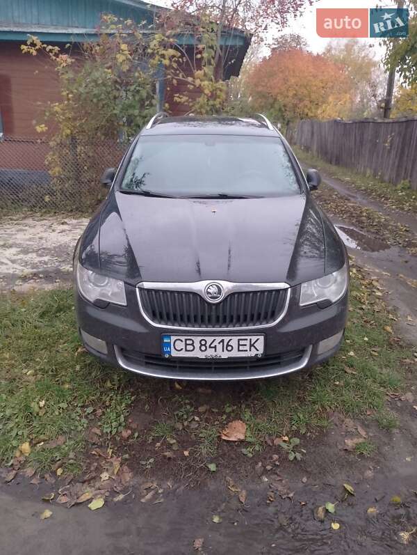 Универсал Skoda Superb 2011 в Новгород-Северском фото 7 Универсал Skoda Superb 2011 в Новгород-Северском