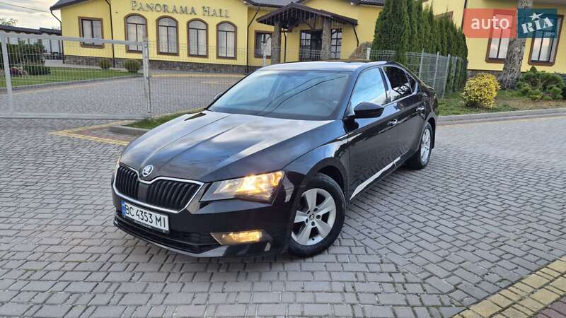 Лифтбек Skoda Superb 2016 в Львове фото 73 Лифтбек Skoda Superb 2016 в Львове