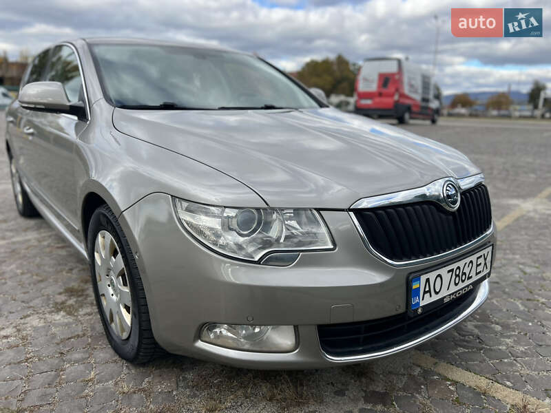 Лифтбек Skoda Superb 2012 в Мукачево фото 4 Лифтбек Skoda Superb 2012 в Мукачево