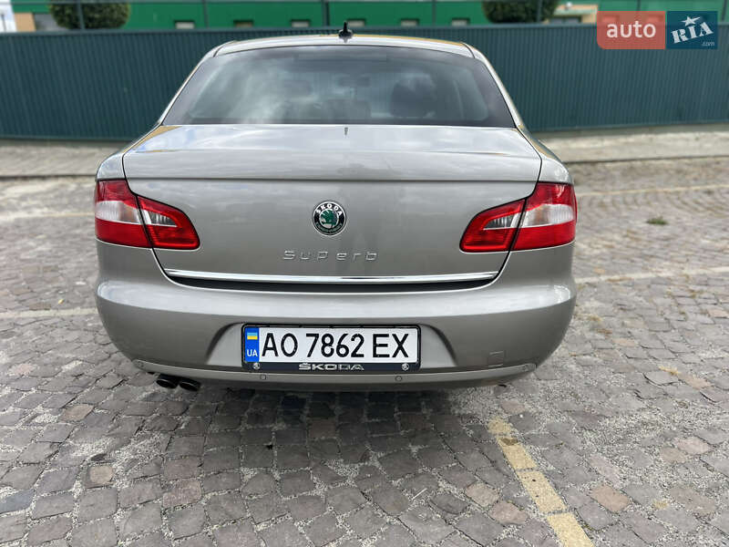 Лифтбек Skoda Superb 2012 в Мукачево фото 11 Лифтбек Skoda Superb 2012 в Мукачево