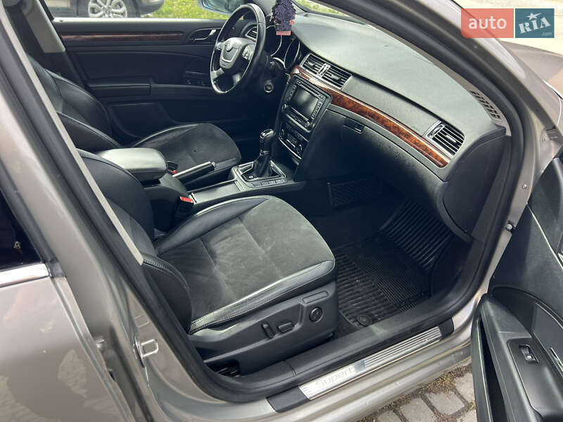 Лифтбек Skoda Superb 2012 в Мукачево фото 19 Лифтбек Skoda Superb 2012 в Мукачево