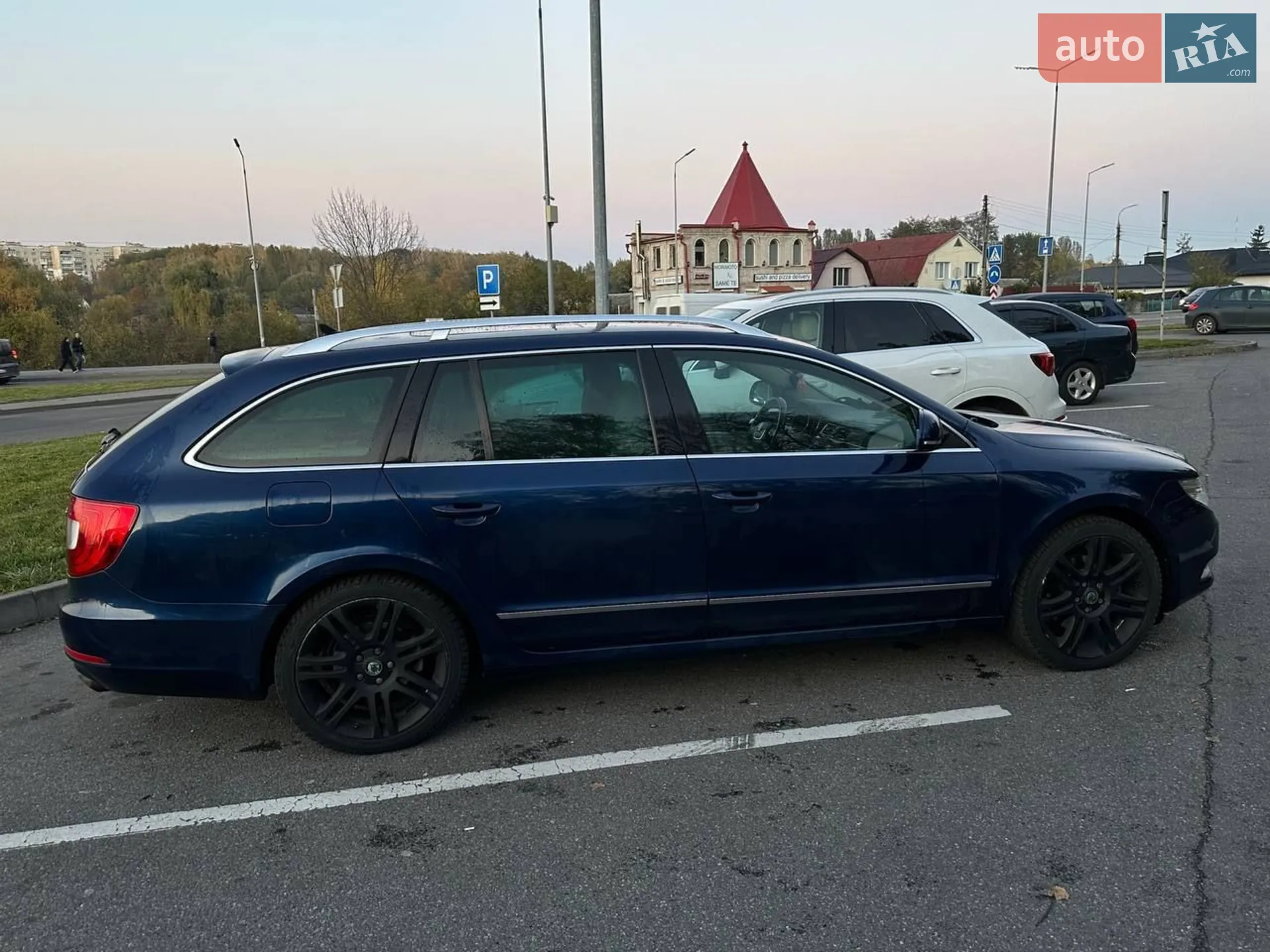 2011 Skoda Superb - мініатюра 5