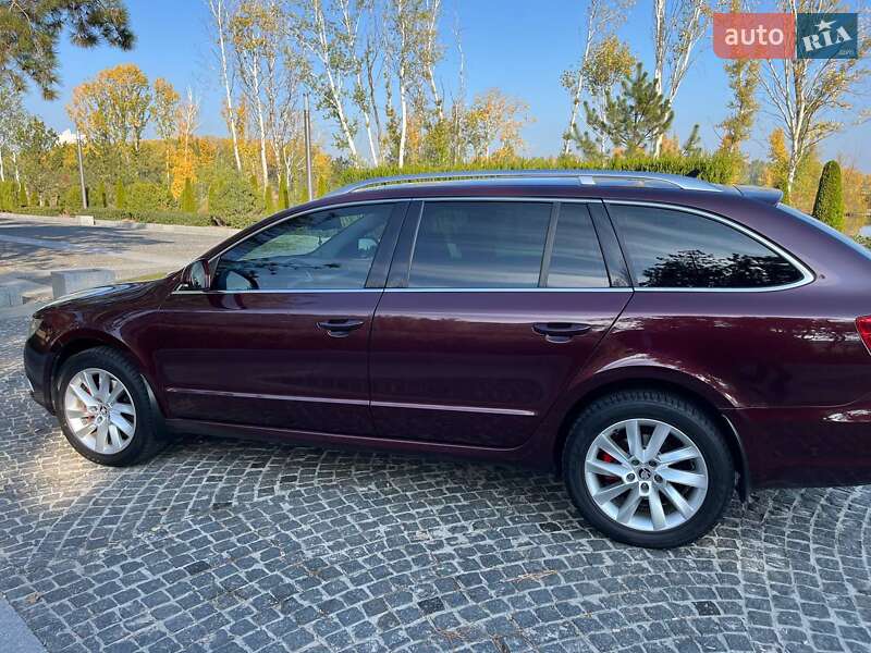 Универсал Skoda Superb 2012 в Днепре