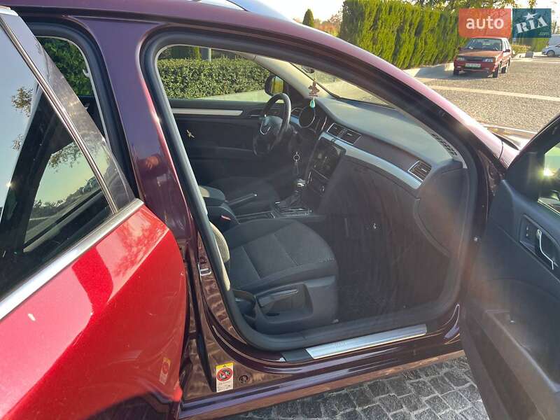 Универсал Skoda Superb 2012 в Днепре