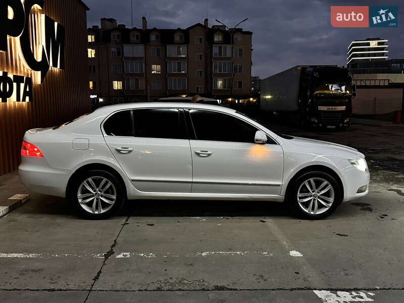 Лифтбек Skoda Superb 2011 в Ужгороде фото 15 Лифтбек Skoda Superb 2011 в Ужгороде