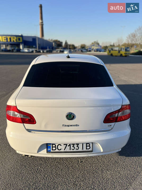 Лифтбек Skoda Superb 2011 в Львове фото 4 Лифтбек Skoda Superb 2011 в Львове