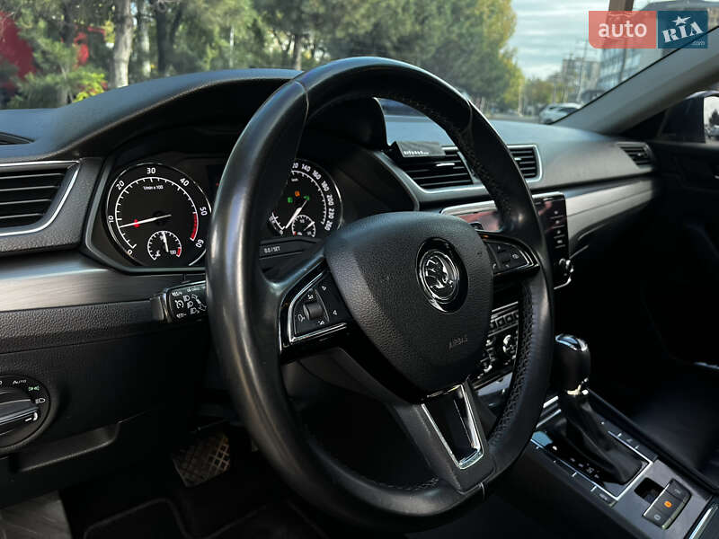 Універсал Skoda Superb 2018 в Одесі фото 16 Універсал Skoda Superb 2018 в Одесі
