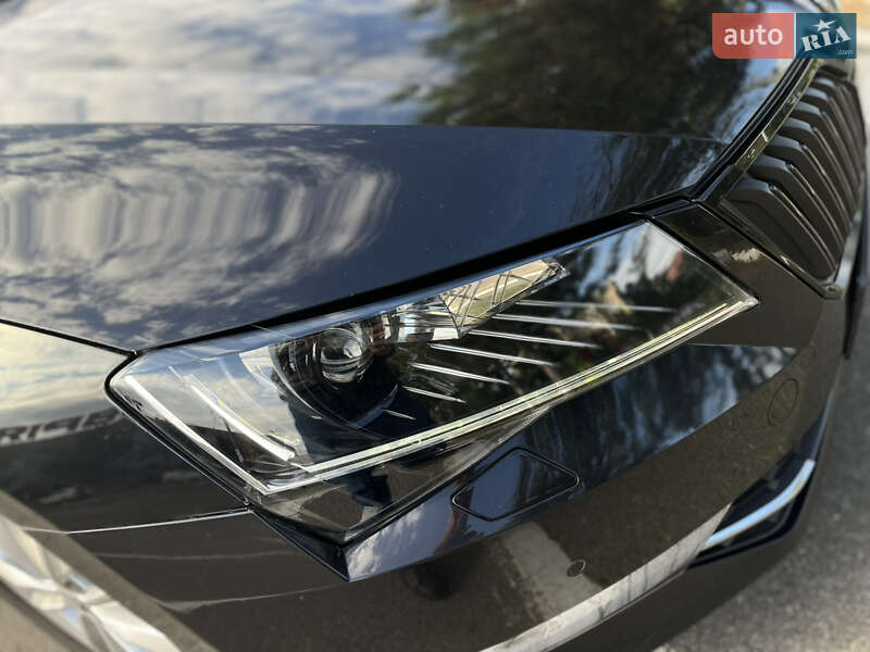 Універсал Skoda Superb 2018 в Одесі фото 39 Універсал Skoda Superb 2018 в Одесі