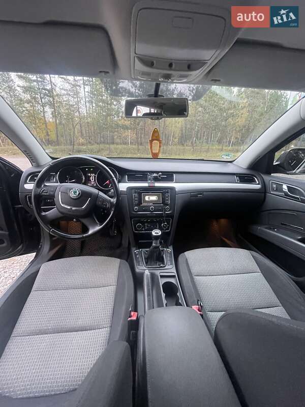 Универсал Skoda Superb 2011 в Малине фото 8 Универсал Skoda Superb 2011 в Малине