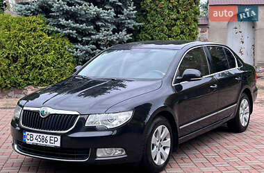 Ліфтбек Skoda Superb 2013 в Прилуках
