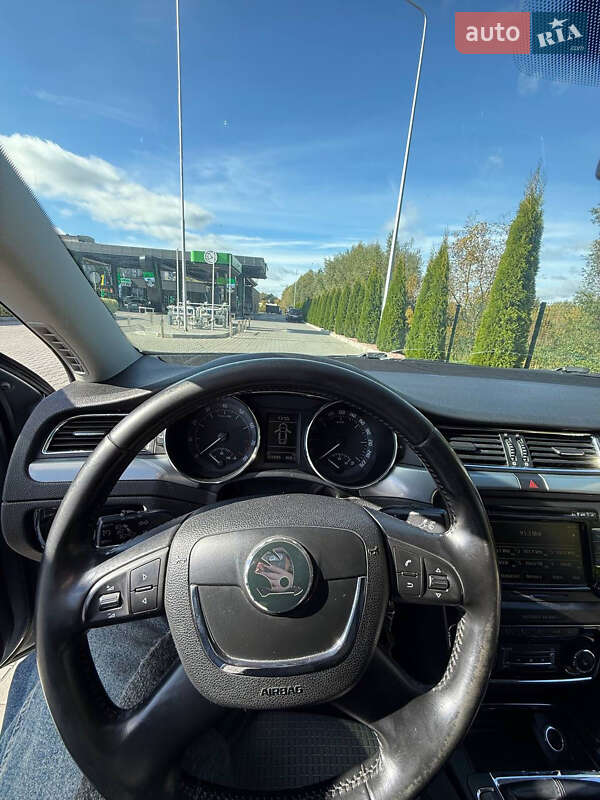 Лифтбек Skoda Superb 2008 в Хмельницком