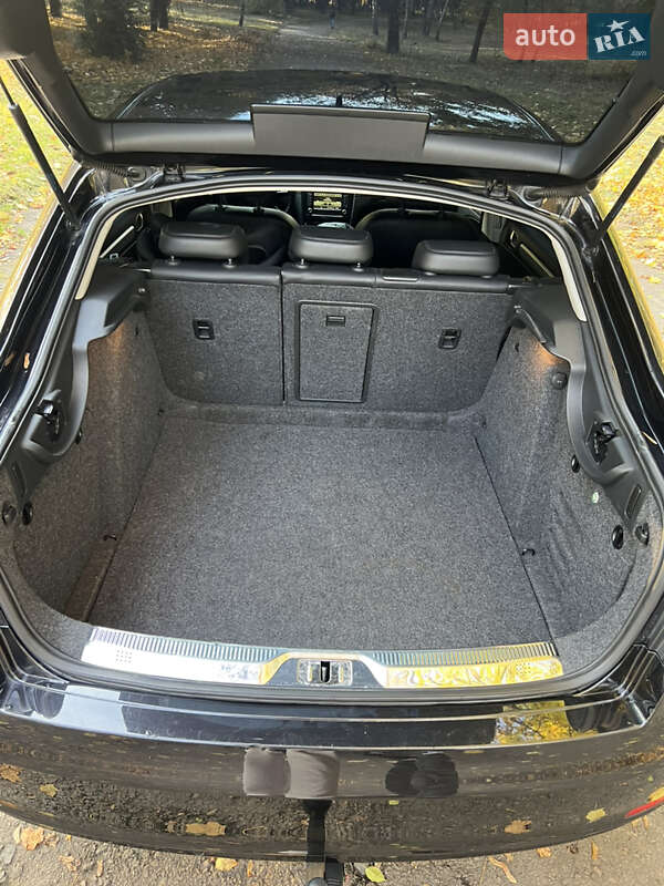 Ліфтбек Skoda Superb 2015 в Рівному