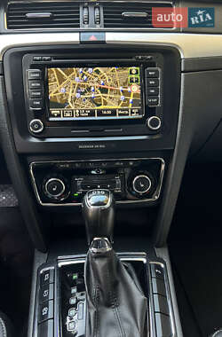 Ліфтбек Skoda Superb 2015 в  фото 17 Ліфтбек Skoda Superb 2015 в