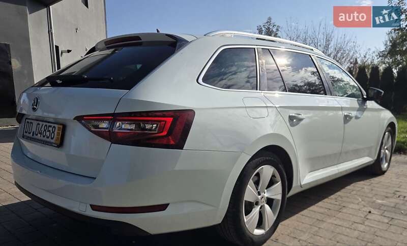 Универсал Skoda Superb 2016 в Бучаче