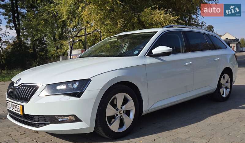 Универсал Skoda Superb 2016 в Бучаче