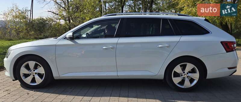 Универсал Skoda Superb 2016 в Бучаче