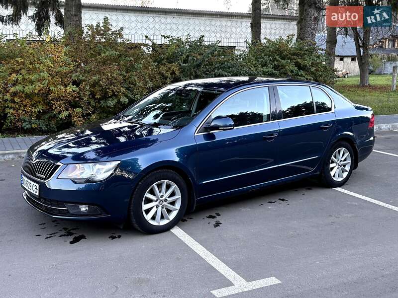 Ліфтбек Skoda Superb 2014 в Дубні фото Ліфтбек Skoda Superb 2014 в Дубні