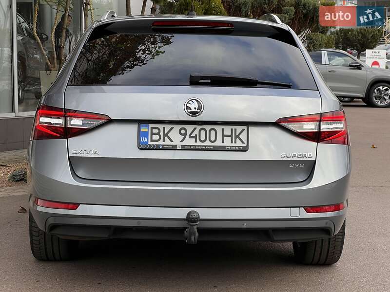Универсал Skoda Superb 2018 в Ровно