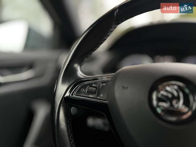 Универсал Skoda Superb 2018 в Ровно