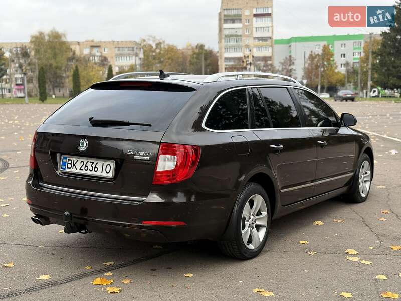 Универсал Skoda Superb 2012 в Ровно фото 22 Универсал Skoda Superb 2012 в Ровно