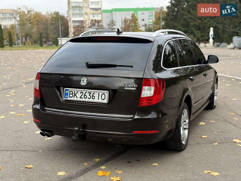 Универсал Skoda Superb 2012 в Ровно фото 25 Универсал Skoda Superb 2012 в Ровно