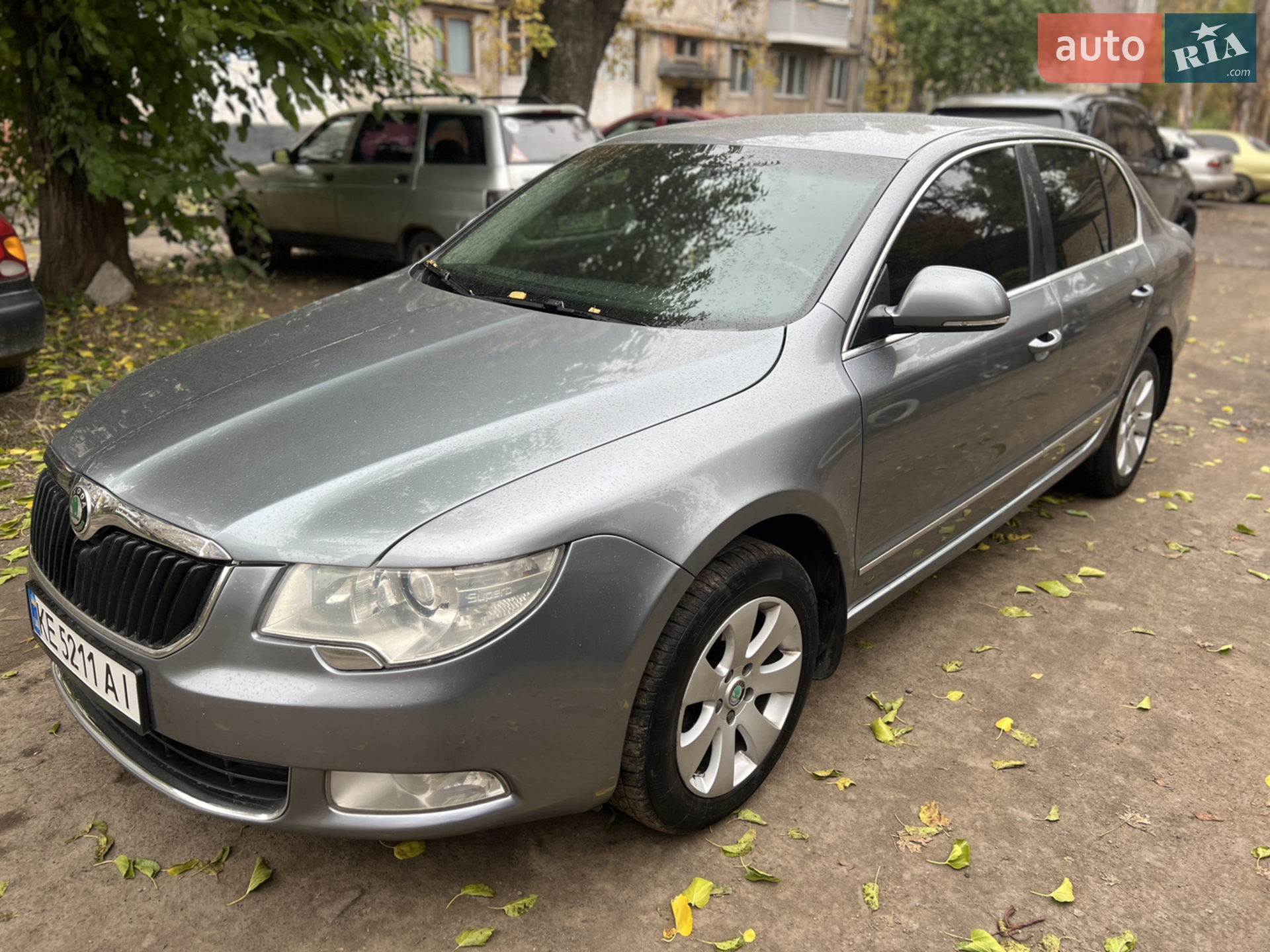 2011 Skoda Superb - фото 1