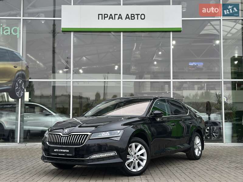 Лифтбек Skoda Superb 2020 в 