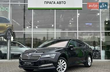 Лифтбек Skoda Superb 2020 в 