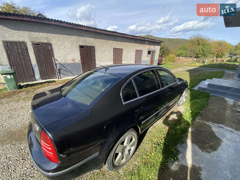 Лифтбек Skoda Superb 2003 в Нереснице