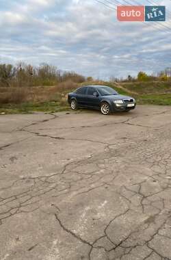 Лифтбек Skoda Superb 2007 в Маньковке